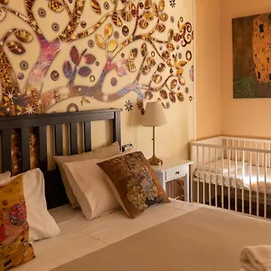  Guest house Central City Genova Italy